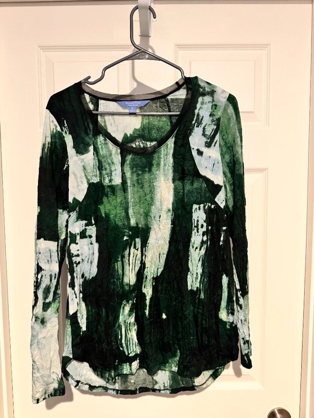 Simply Vera Green Crinkly Top Blouse Size M
